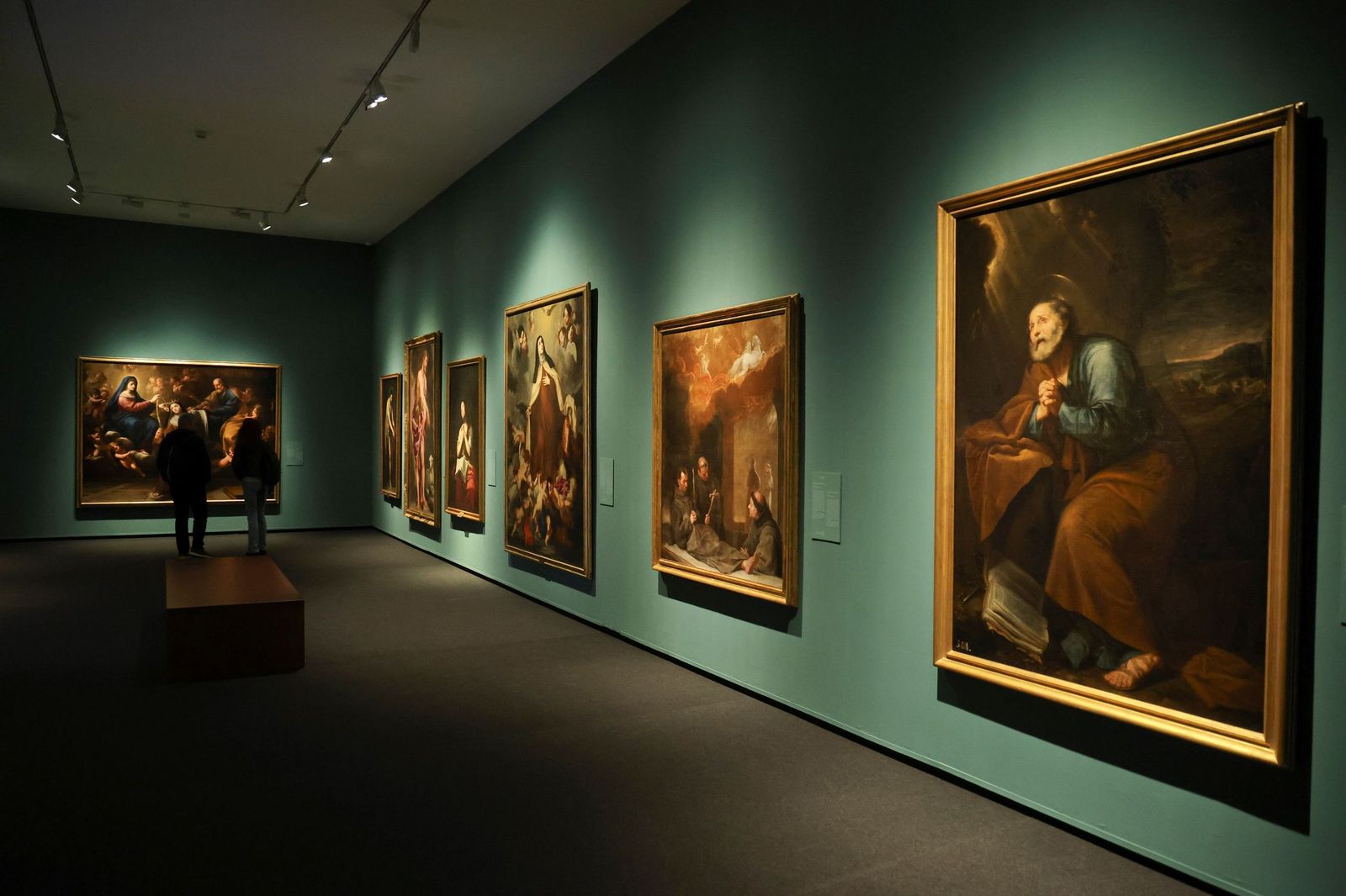 Exposición 'El viaje de la luz. De Guido Reni a Murillo', en fotos