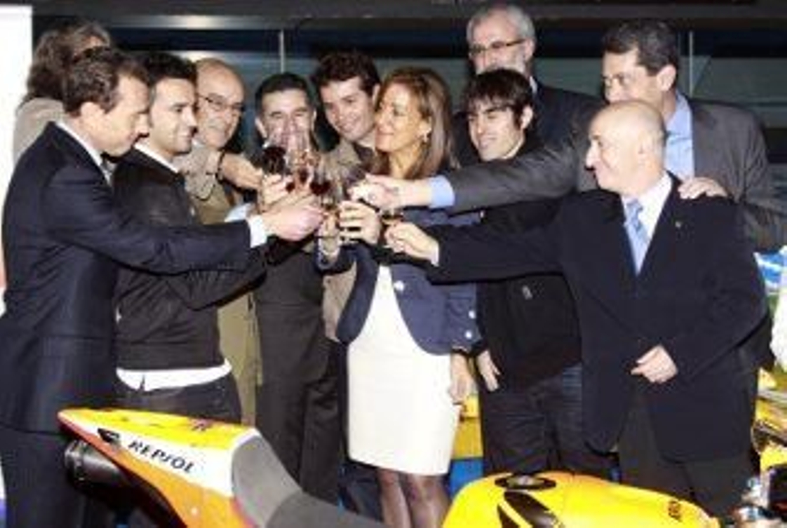 La alcaldesa anuncia que "no habrá ninguna calle cerrada" en la motorada