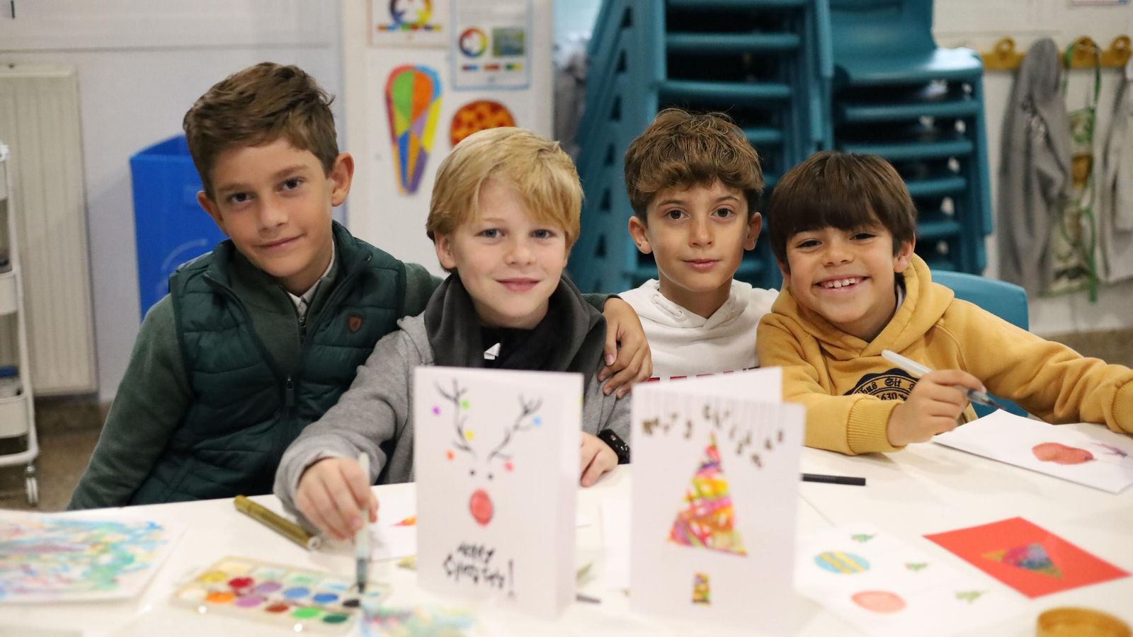 Familias, alumnado y docentes comparten convivencia, tutorías y valores educativos comunes.