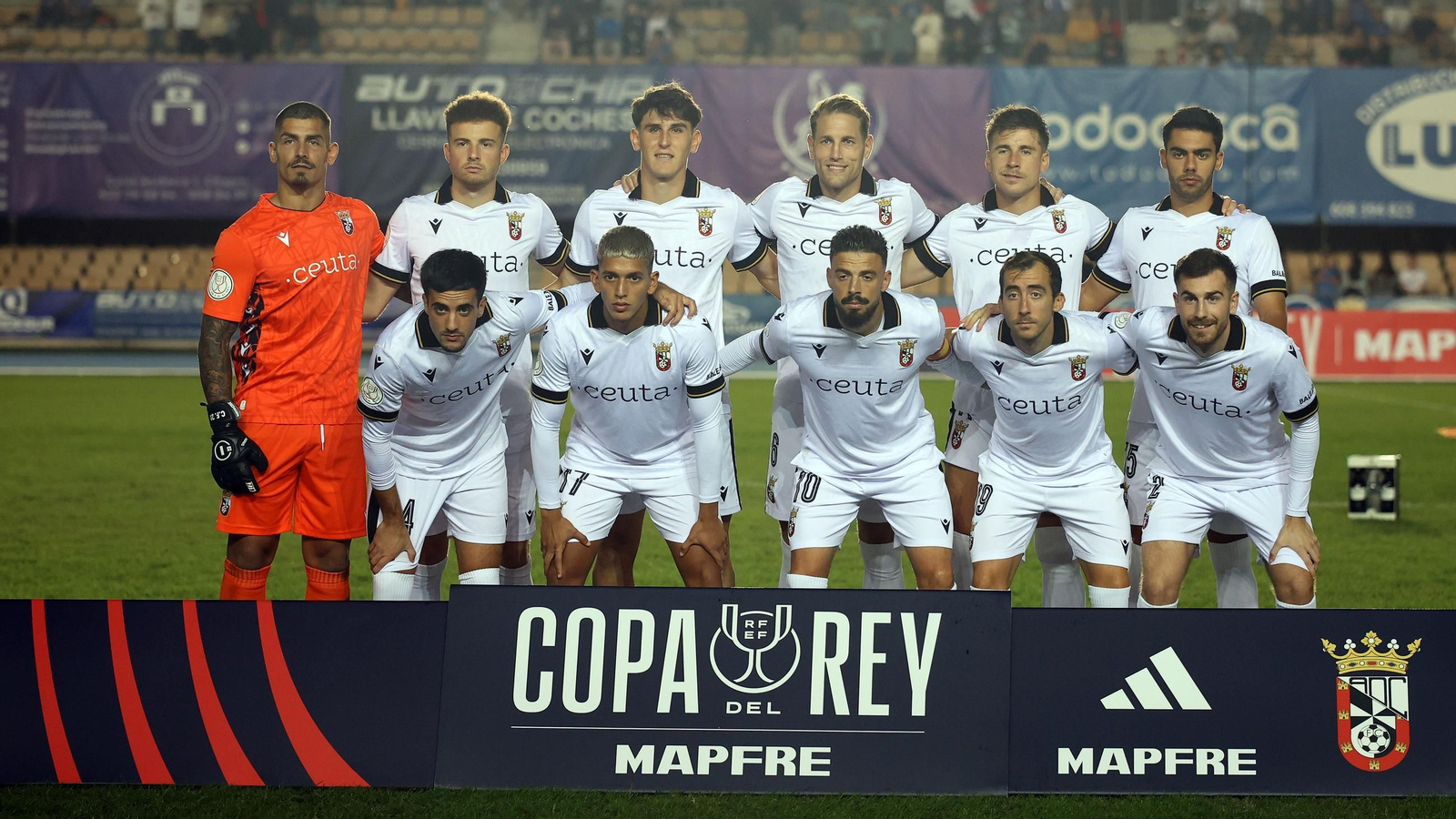 Imágenes de la eliminatoria de Copa del Rey entre el Xerez CD y el AD Ceuta FC en Chapín