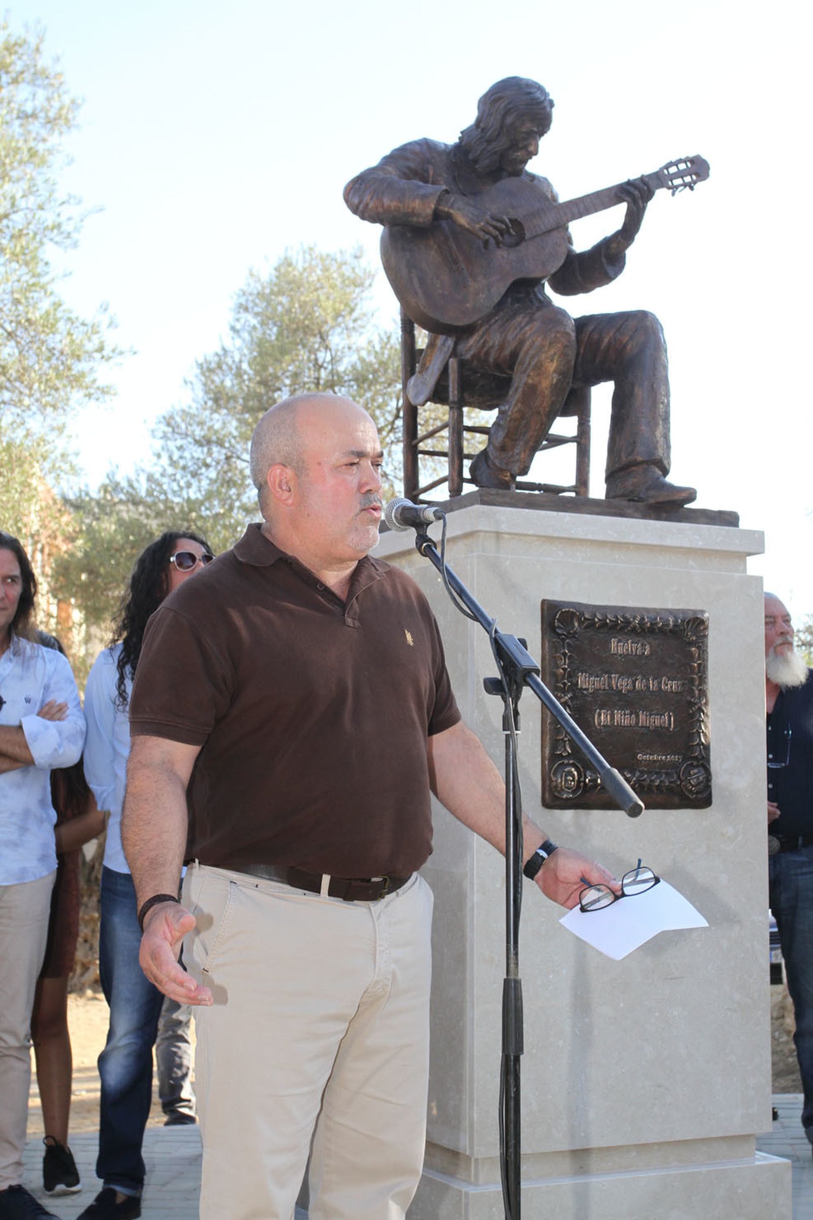 Inaguración del monumento al Niño Miguel.