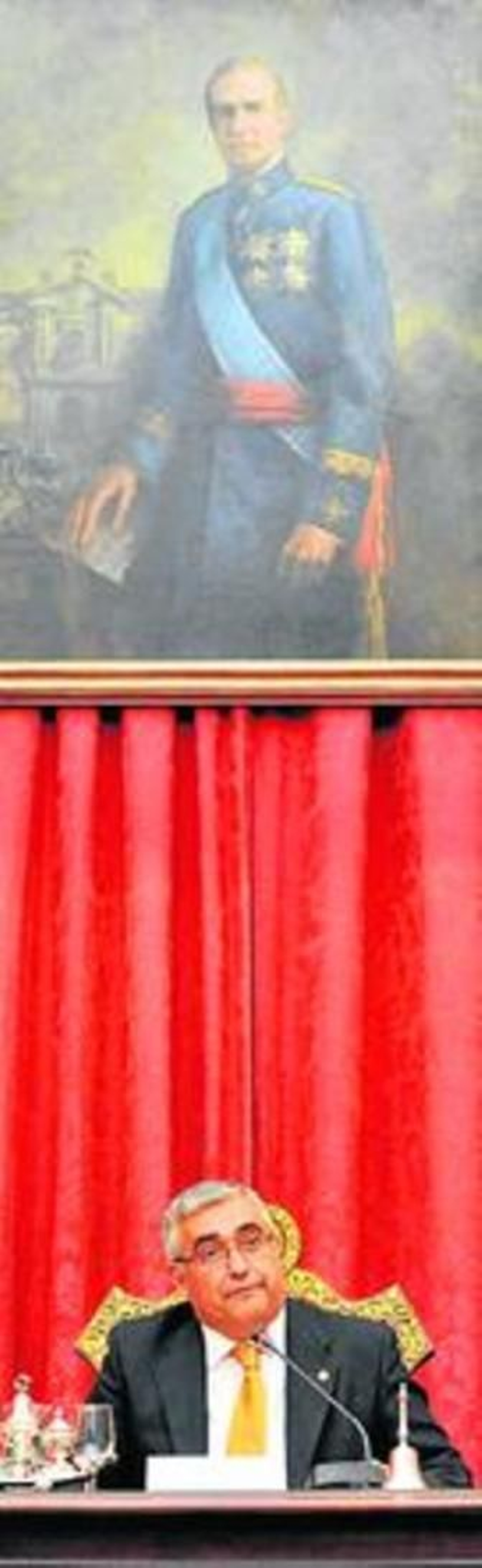 El rector de la Hispalense, Antonio Ramírez de Arellano.