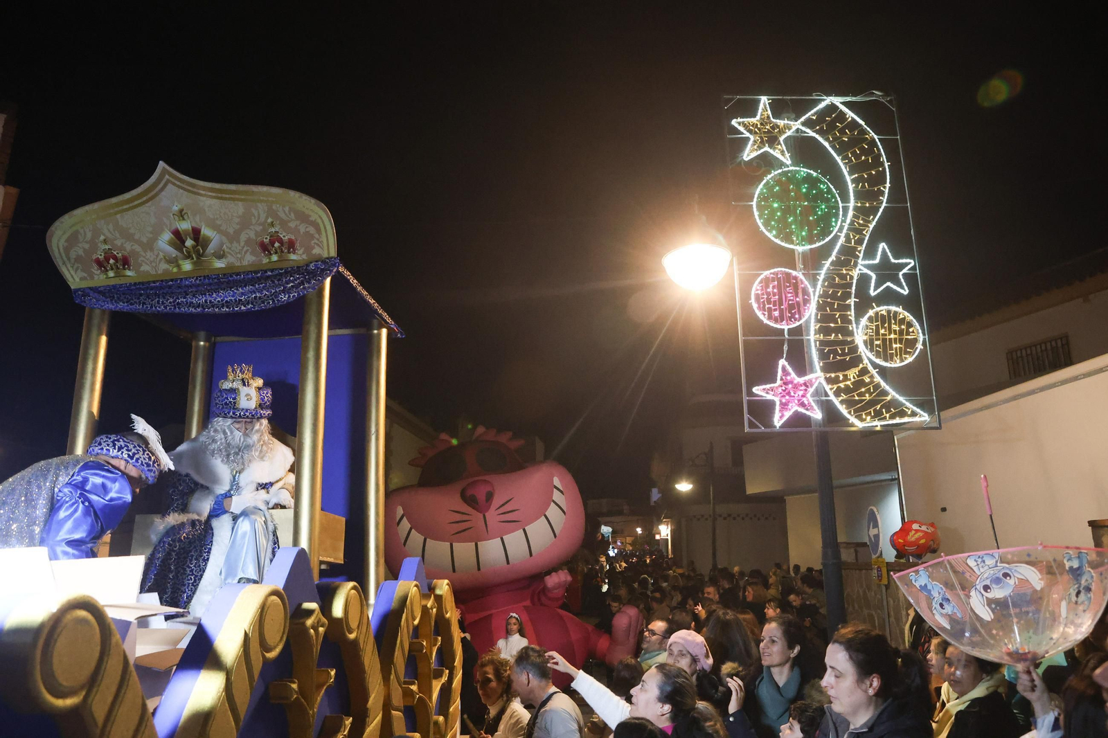 Fotos de la cabalgata de los Reyes Magos en Los Barrios