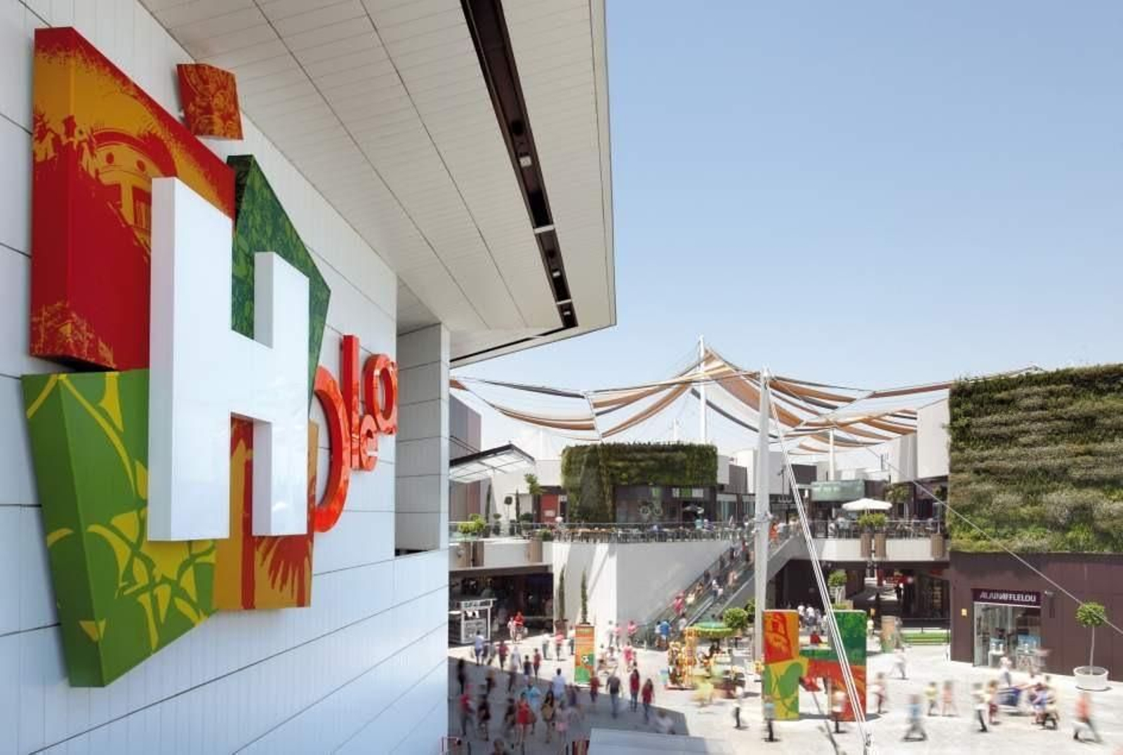 El Centro Comercial Holea.