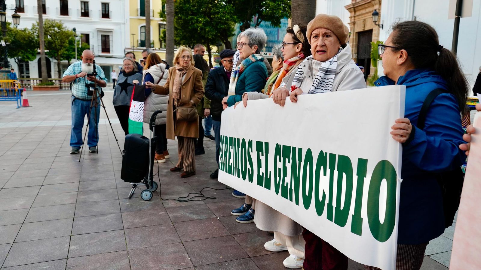 Fotos de la concentración en Algeciras en apoyo a Palestina