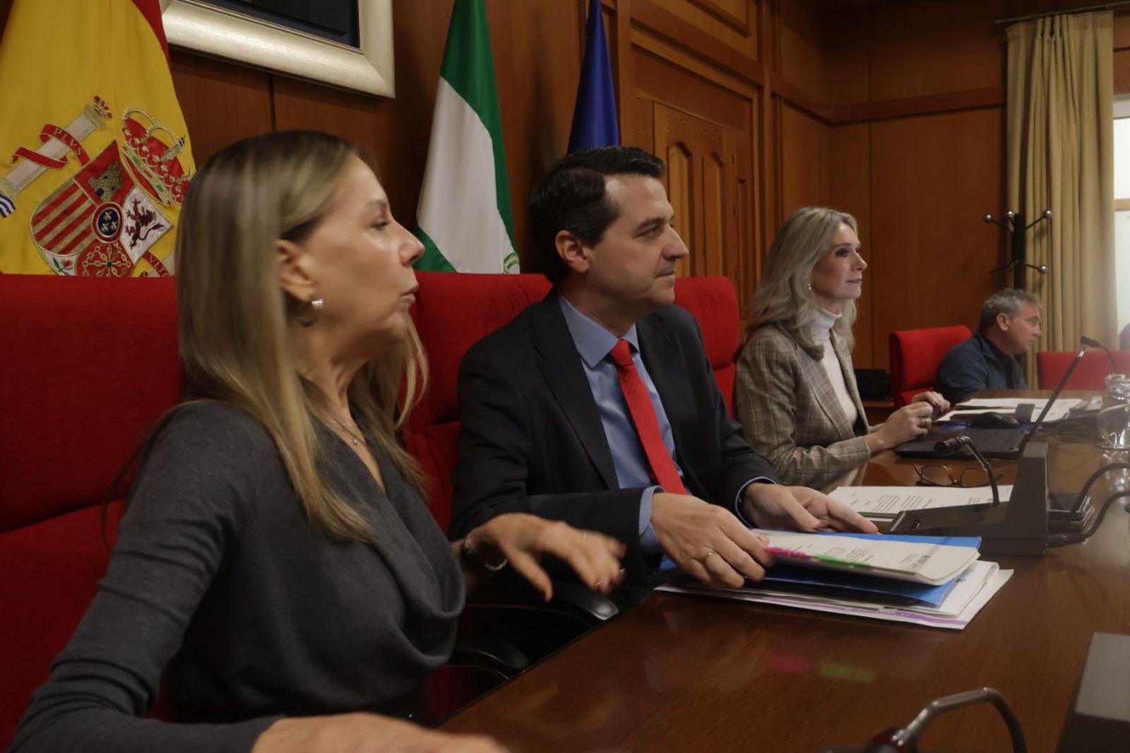 El alcalde de Córdoba, José María Bellido, durante el Pleno