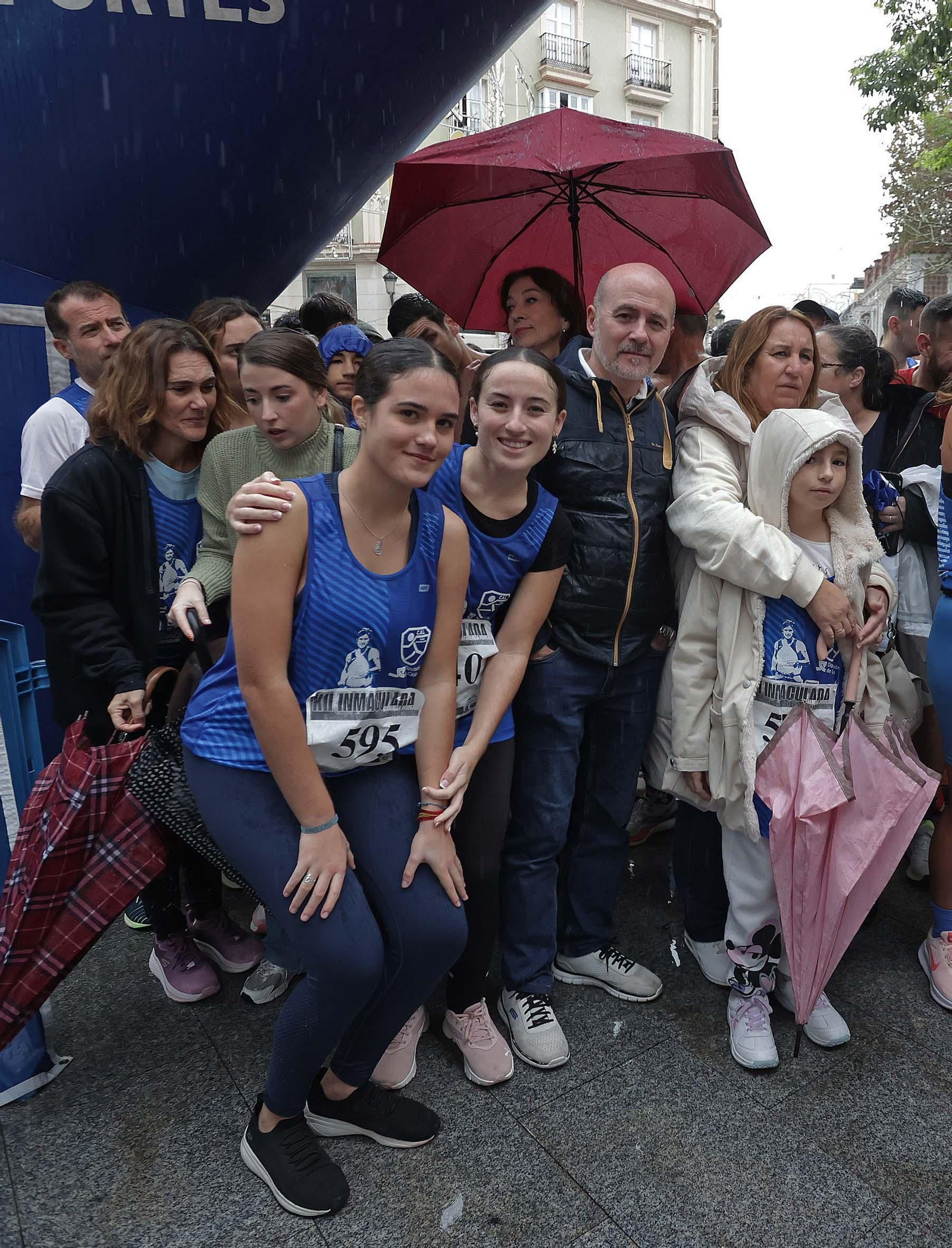 Búscate en las fotos de la XII Carrera Popular de la Inmaculada