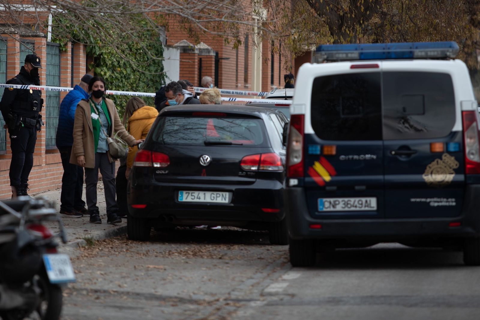 Lugar del suceso acordonado ayer por la Policía