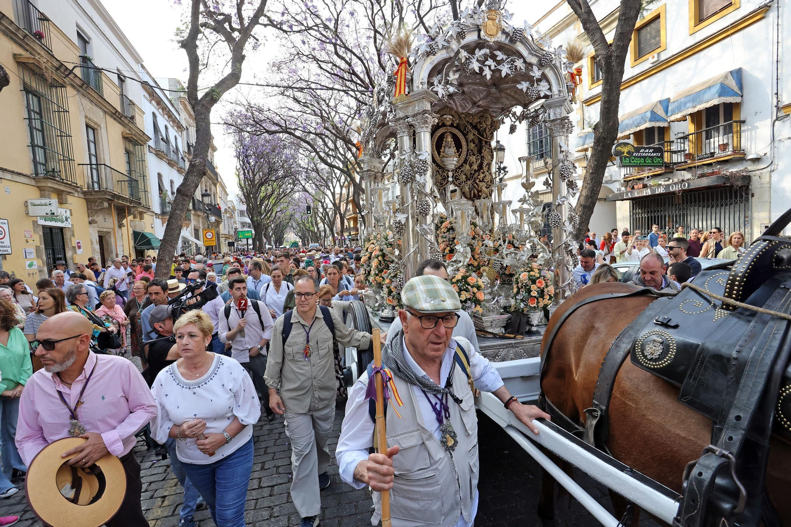 Así fue la salida de la Hdad del Rocío de Jerez