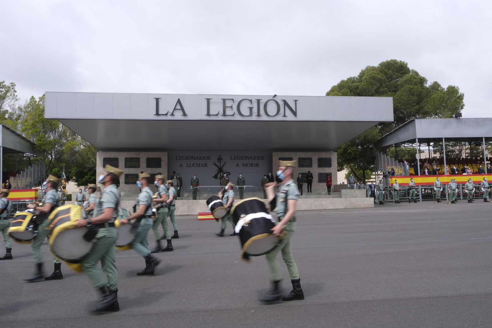 Fotogalería toma de posesión del General Melchor Marín Elvira. La Legión. Almería