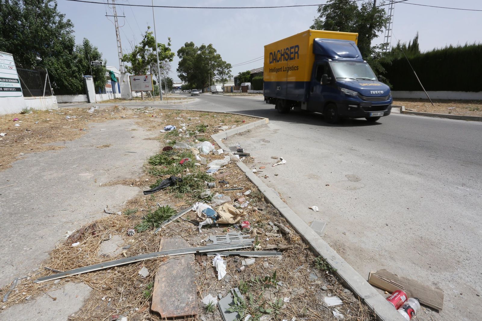 El polígono industrial de el Portal,un vertedero