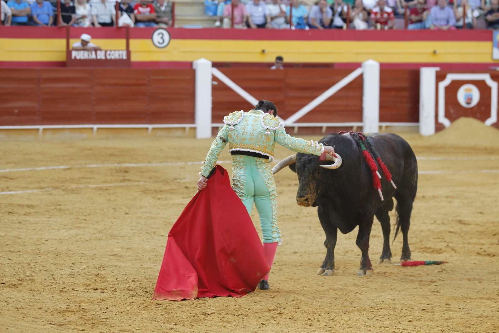 Fotogalería corrida de toros Roquetas de Mar. El Fandi, Castella, Cayetano.