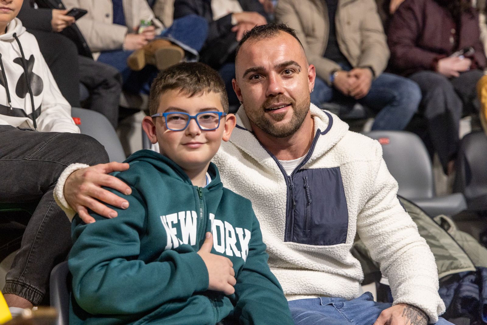 En imágenes: el Olivo Arena vibra con piruetas y motor en estado puro en el Soloflow Freestyle (1)