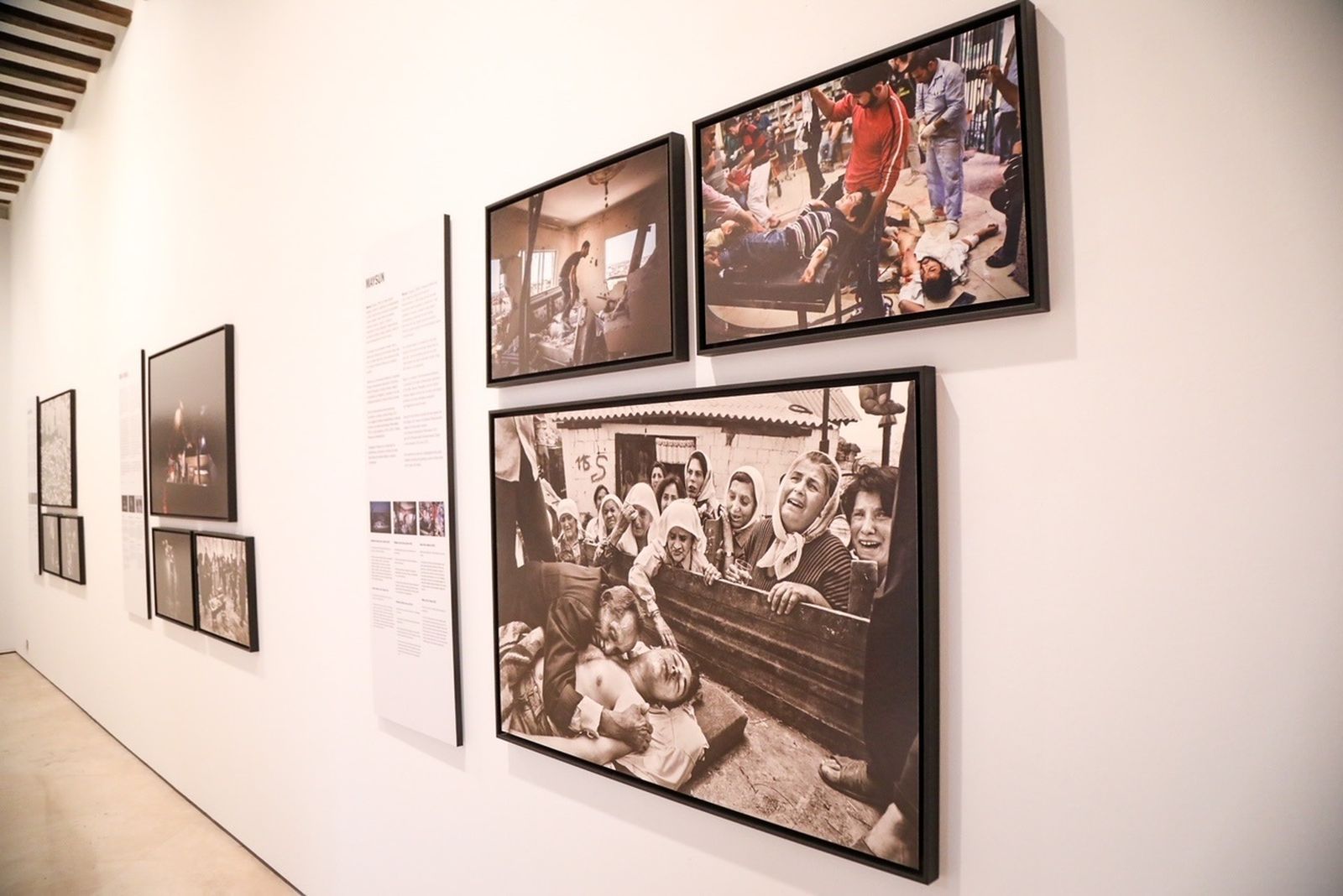 Imágenes de la exposición en la Sociedad Económica de Amigos del País.