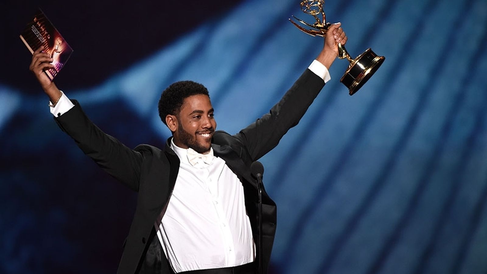 Jharell Jerome, 'Así nos ven', con su Emmy