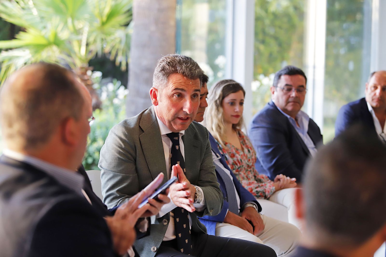 Imágenes del debate de "La Noche de los Frutos Rojos"