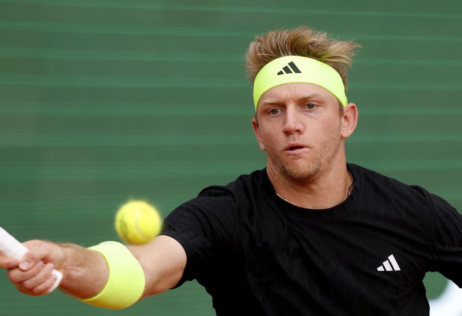 Davidovich barre a Popyrin y espera a Alcaraz en semis de Montecarlo