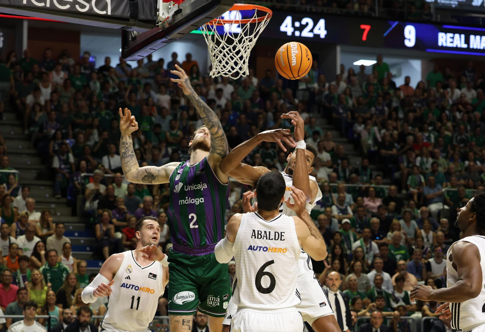 El Unicaja-Real Madrid, en fotos