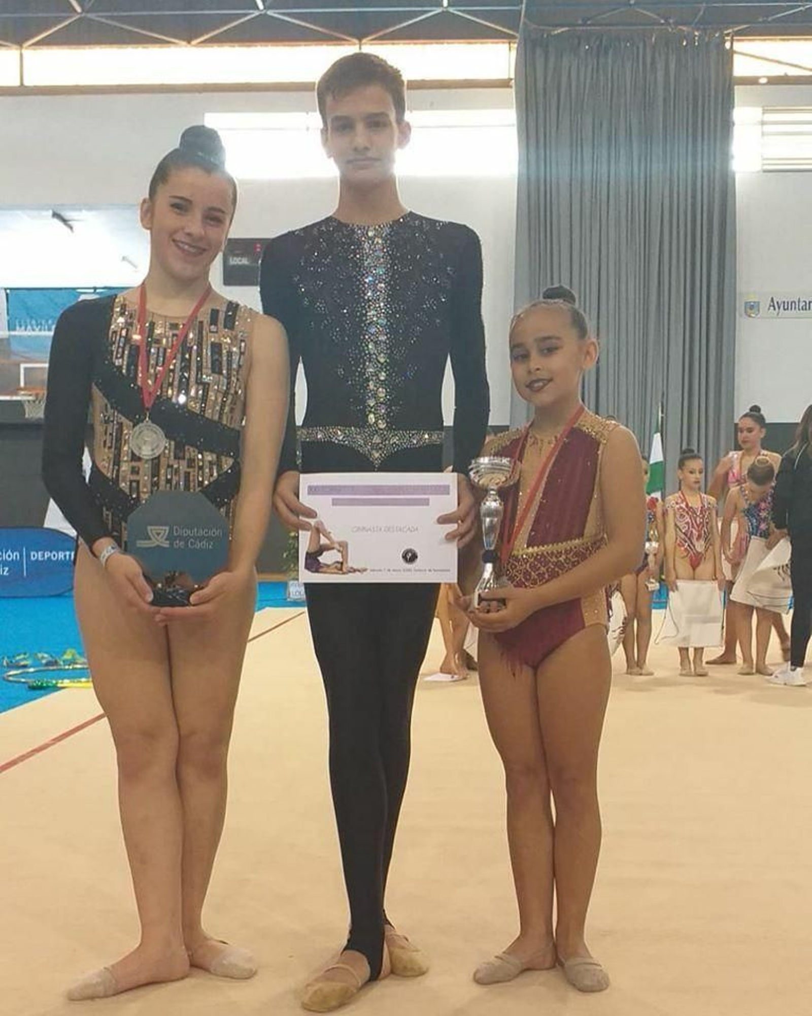 El Club Rítmico Colombino obtuvo un buen botín de medallas en tierras gaditanas. El Club Rítmico Colombino obtuvo un buen botín de medallas en tierras gaditanas.