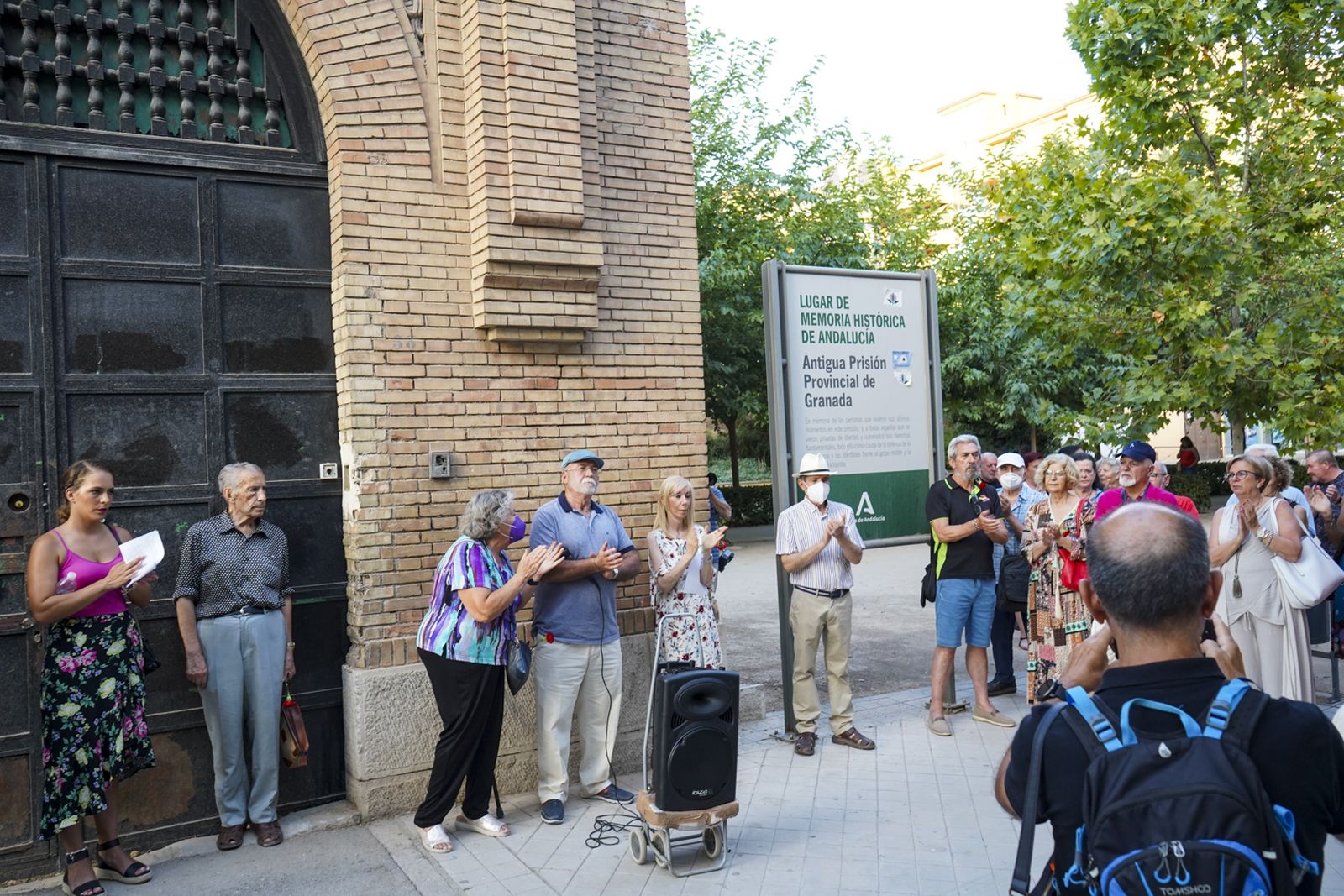 Granada rinde homenaje a la resistencia antifranquista