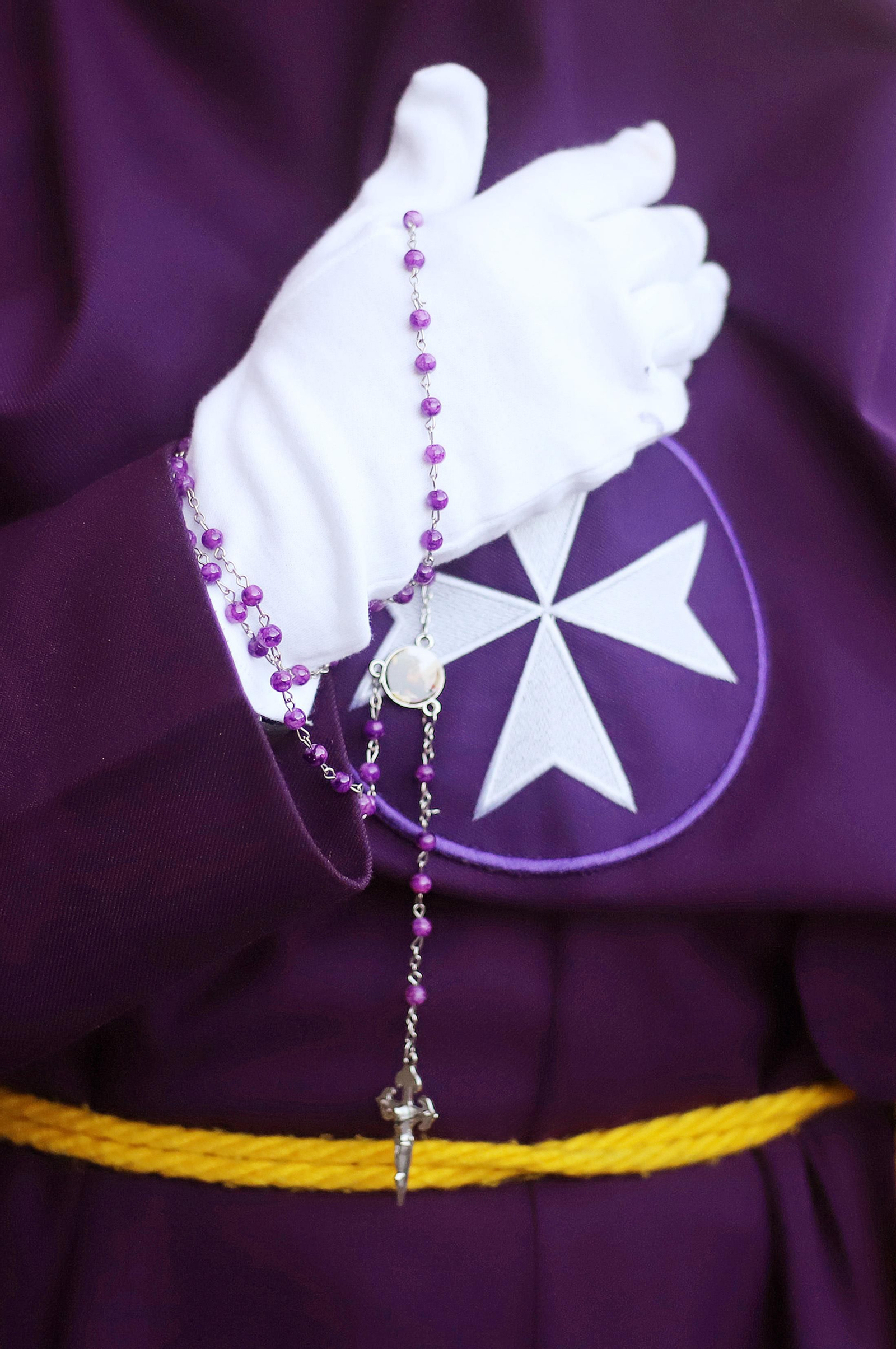 La Hermandad El Nazareno en la madrugá de la Semana Santa de Huelva 2023, en imágenes