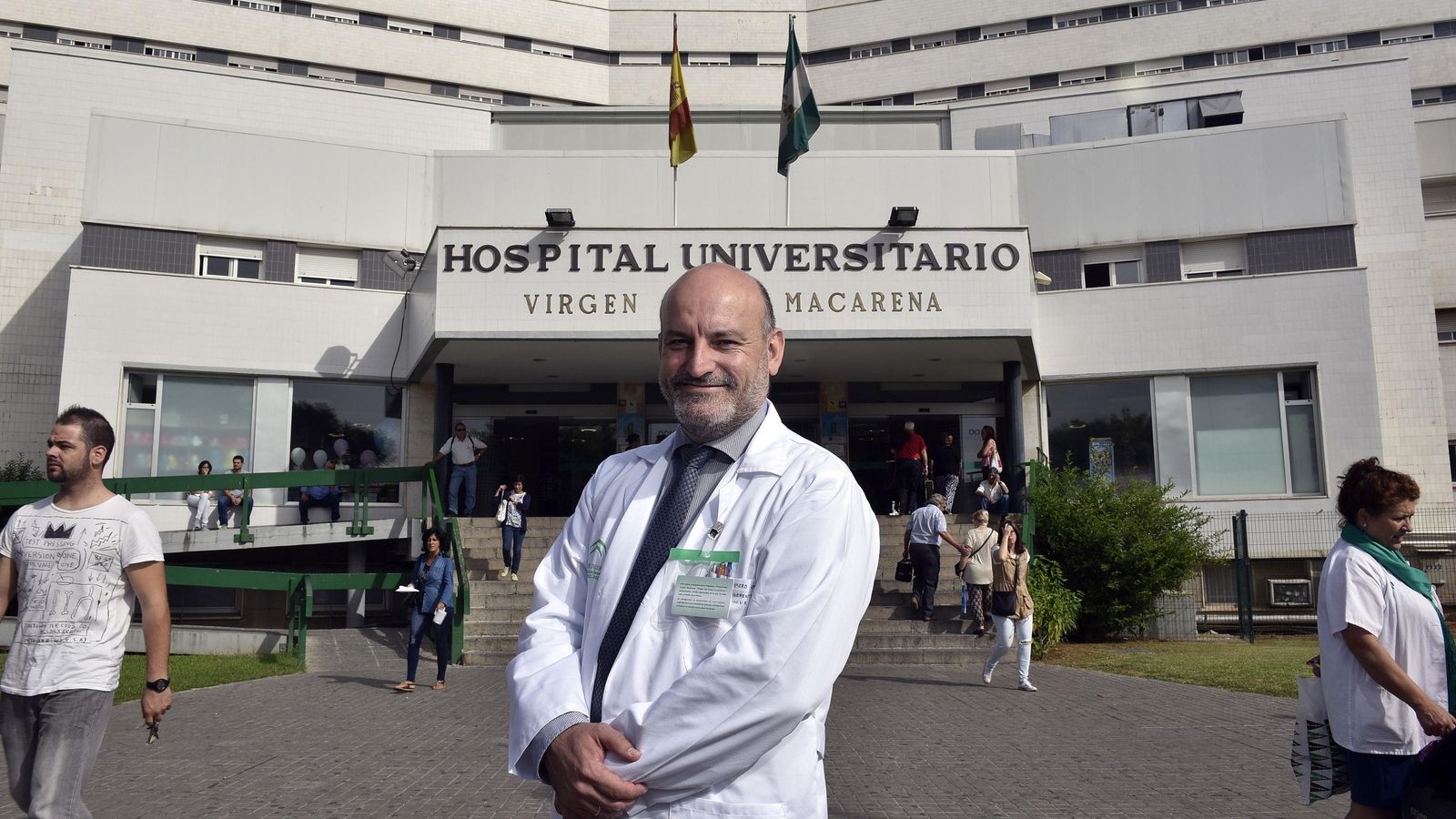 El doctor Manuel Romero, vicepresidente de la Asociación Española para el Estudio del Hígado.