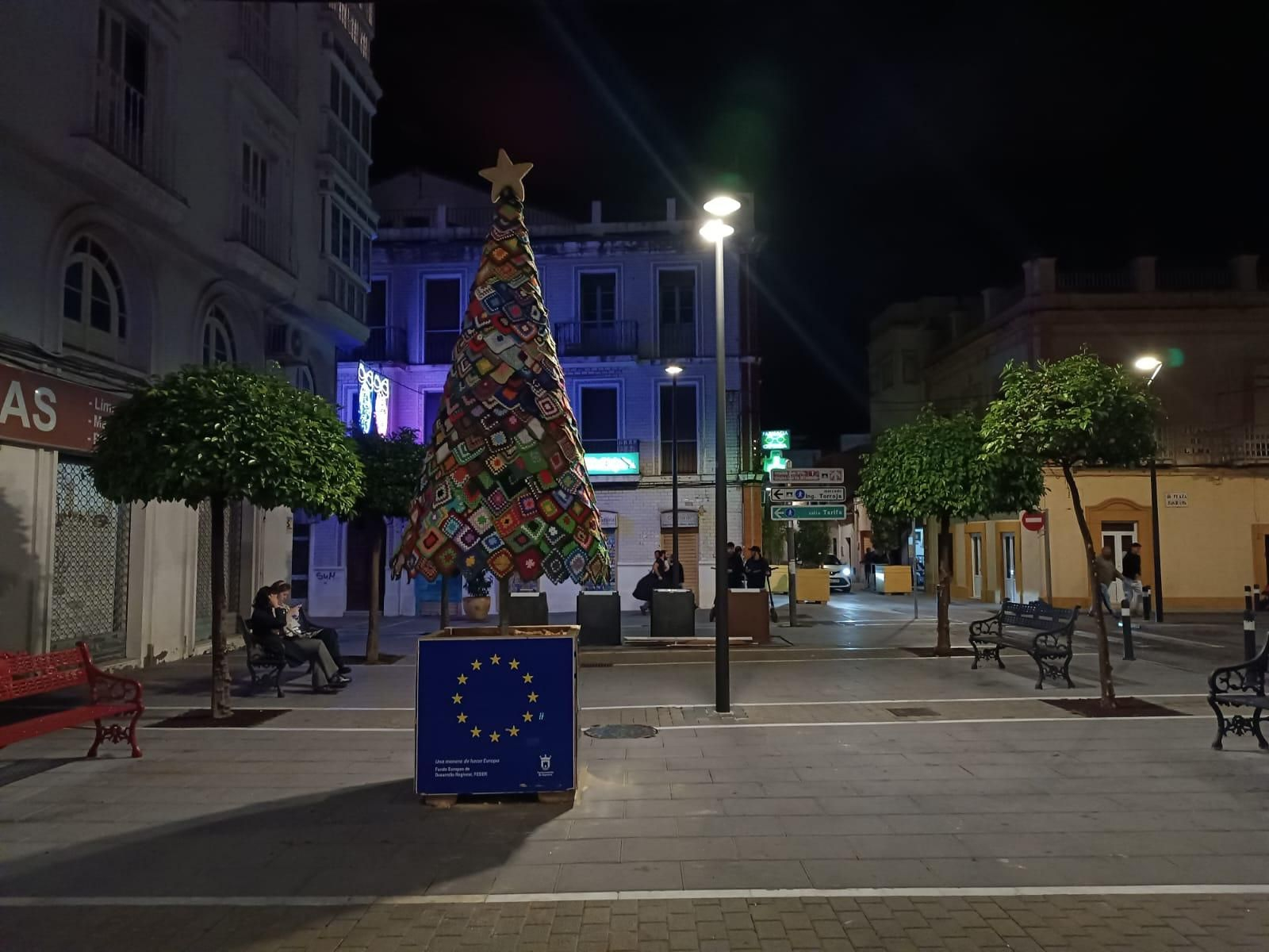 Así brilla Algeciras con su alumbrado navideño Así brilla Algeciras con su alumbrado navideño