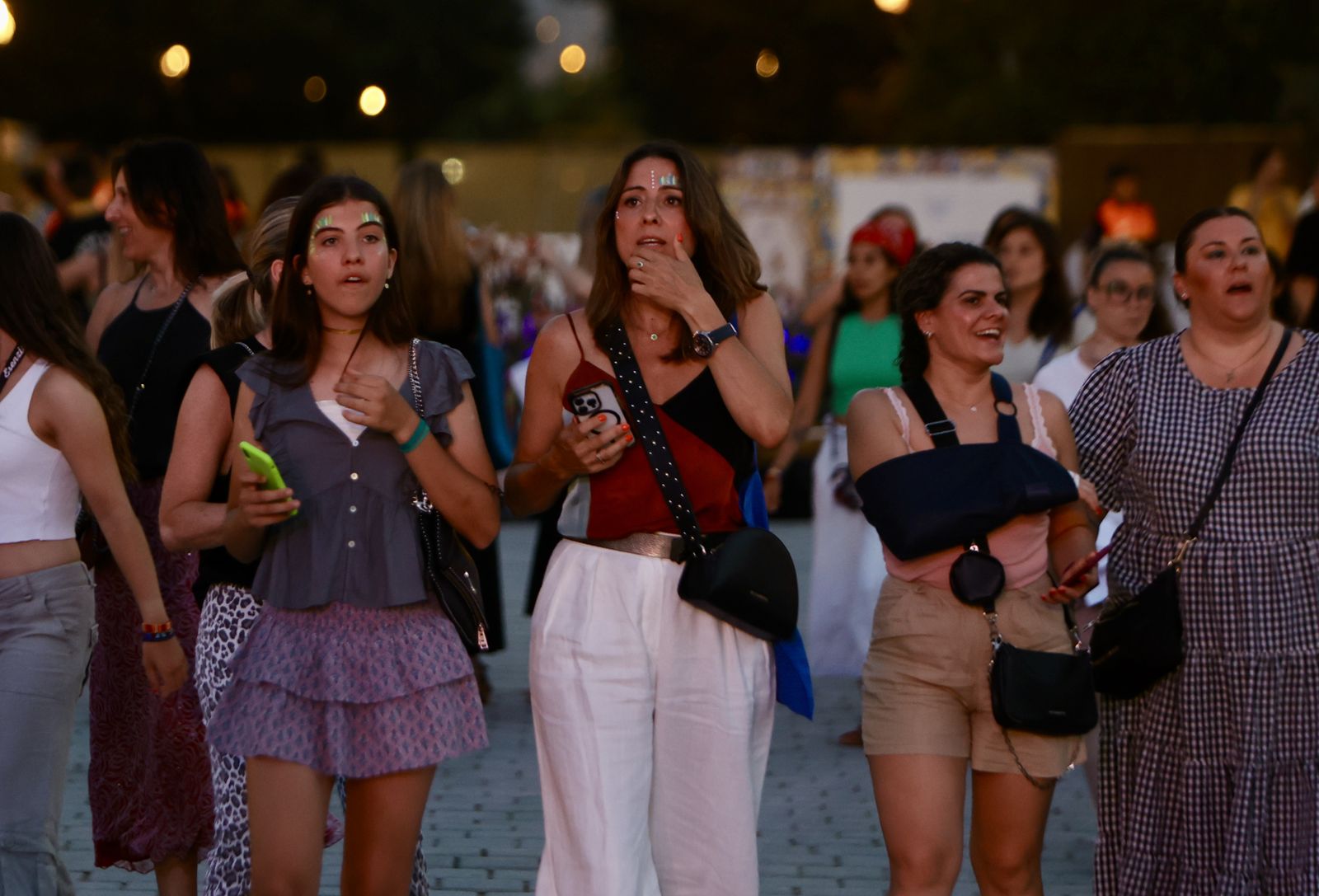 Búscate en el concierto de Maluma