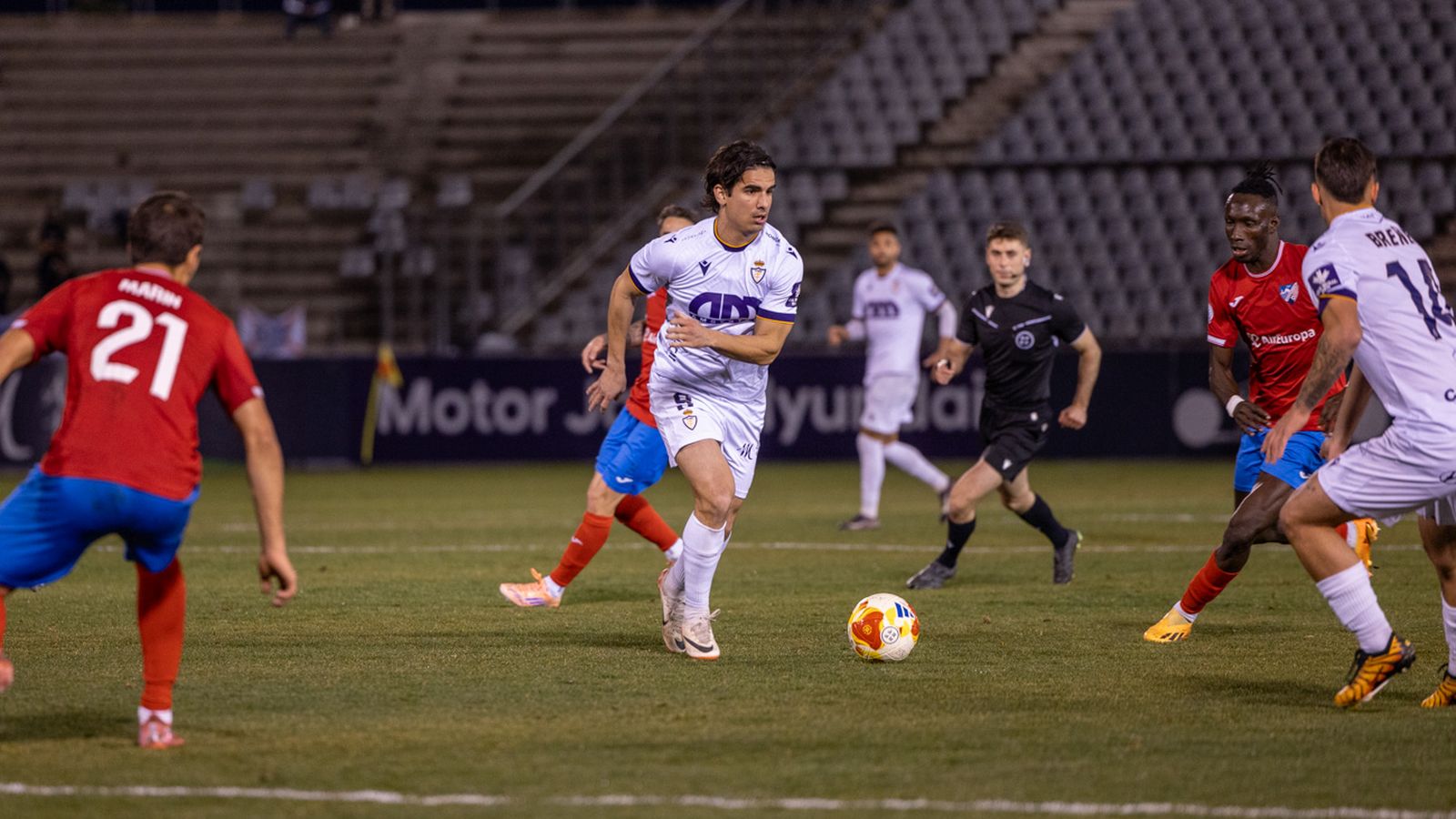 Siverio, con el apoyo de Breñé.