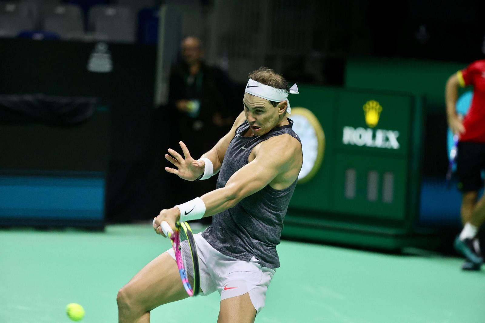 Rafa Nadal se machaca en el Carpena