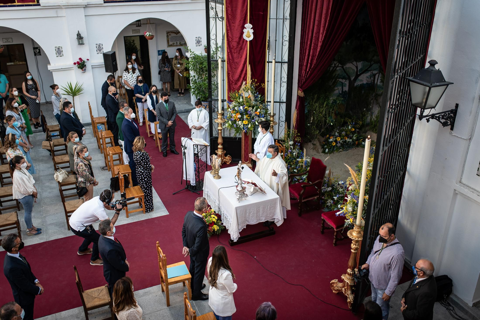 Imágenes de la misa de romeros de la Hermandad de Huelva