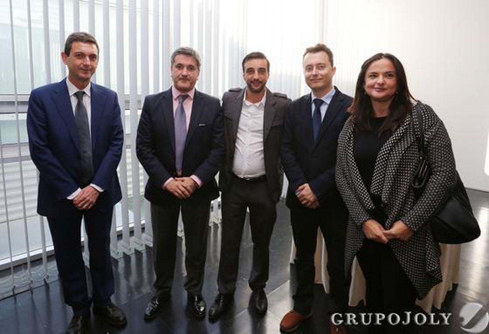 Miguel Berraquero, Miguel Ángel Martínez, los ediles del gobierno socialista José Antonio Díaz y Santiago Galván, y la ex concejala África Becerra. 

Foto: Lobo / Pascual