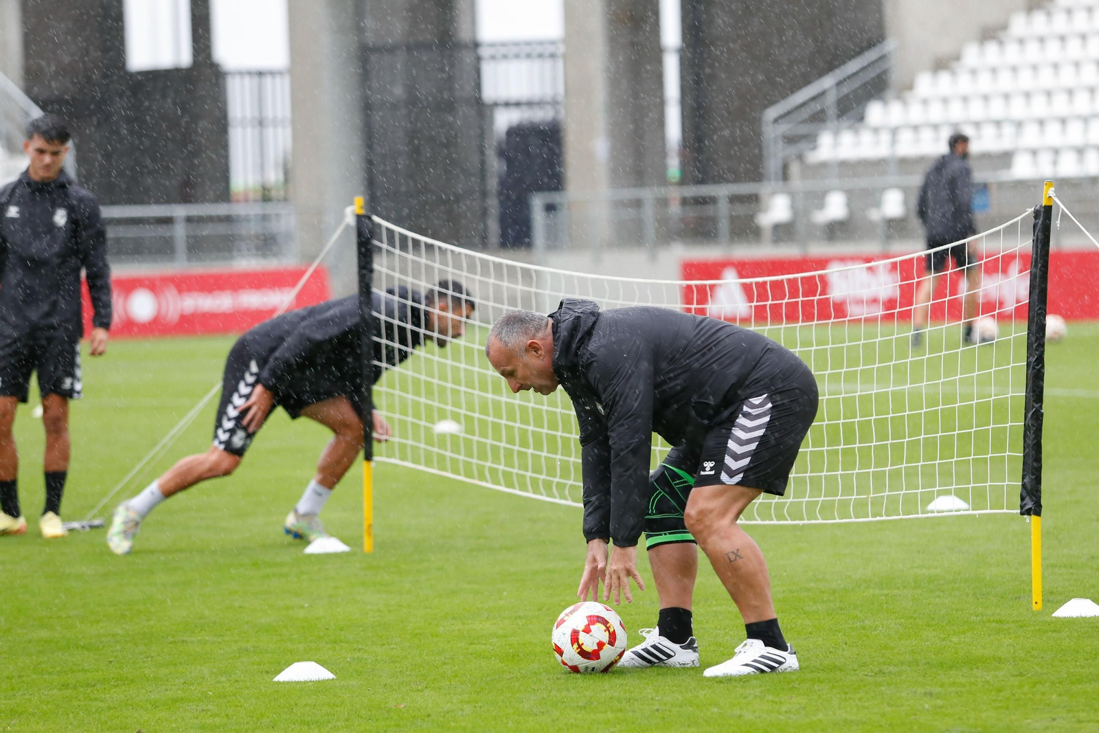 Las fotos del primer entrenamiento de Javi Moreno al frente de la Balona en La Línea