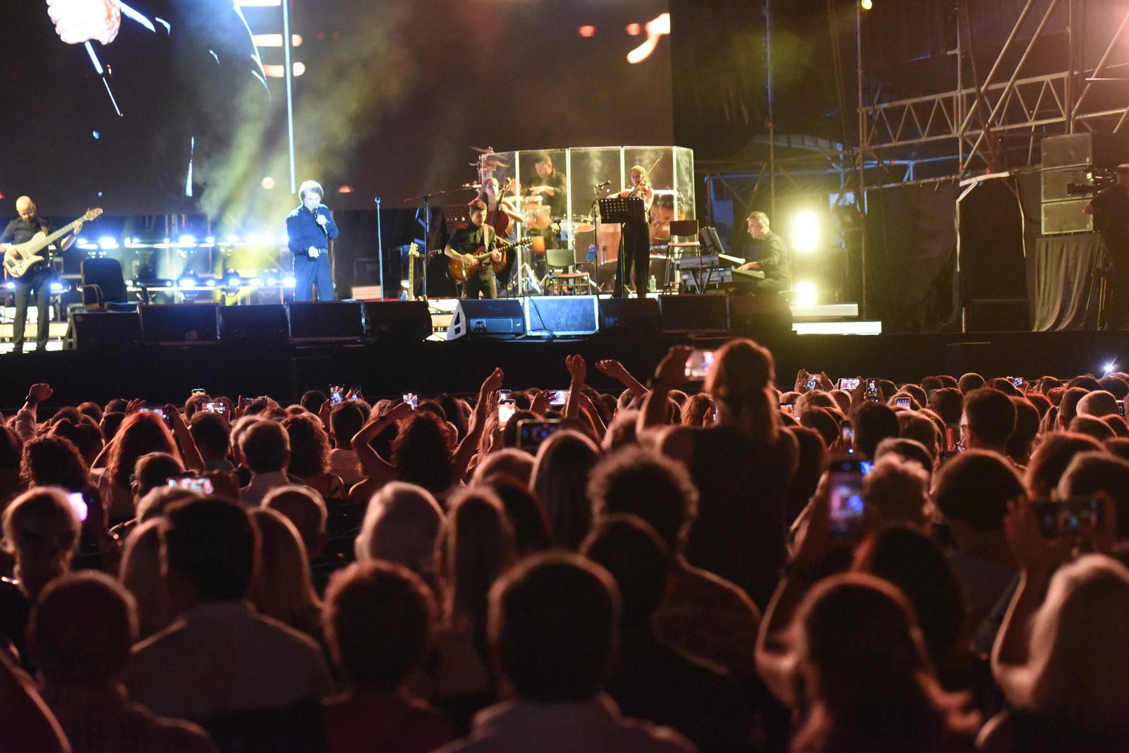 Concierto de Raphael en la plaza de toros de Córdoba