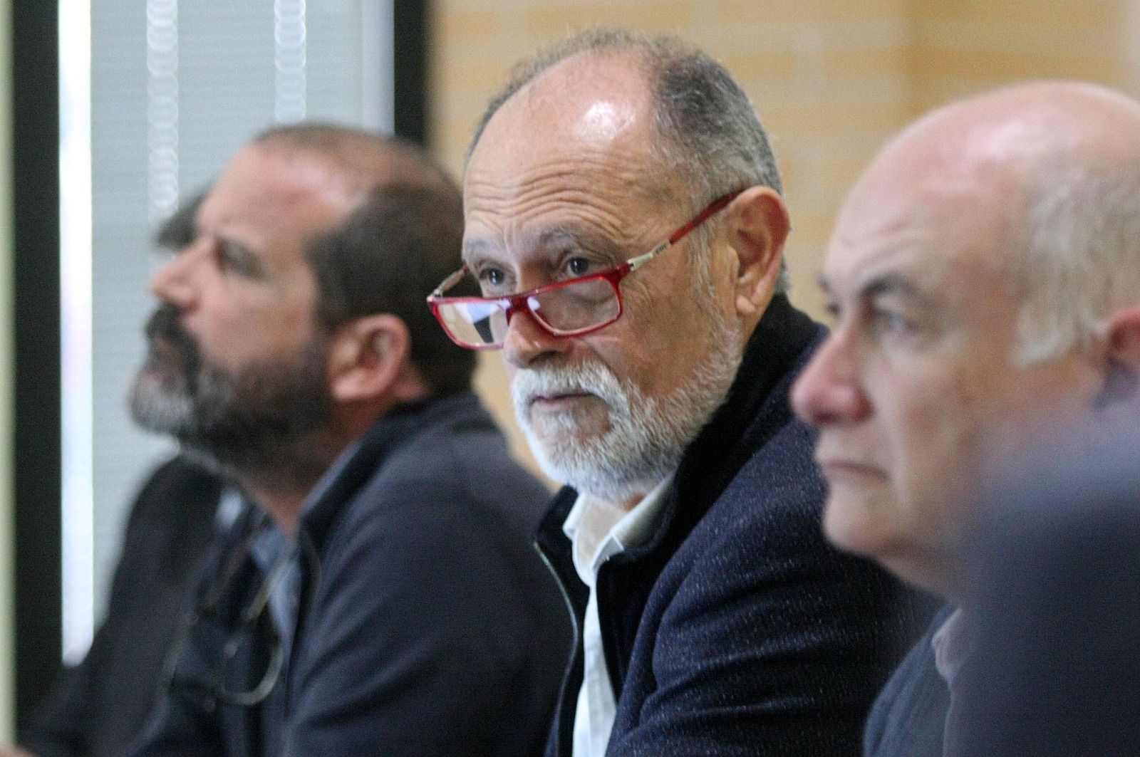 El presidente y el gerente de la Asociación de Industrias Químicas, Básicas y Energéticas de Huelva (Aiqbe), José Luis Menéndez y Rafael Romero