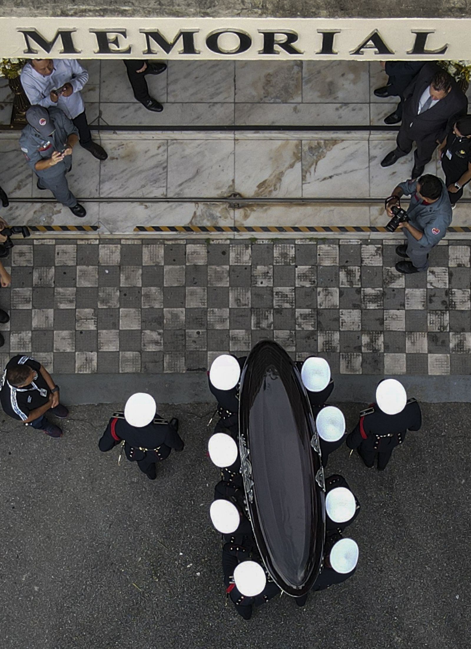 Las fotos del entierro de Pelé