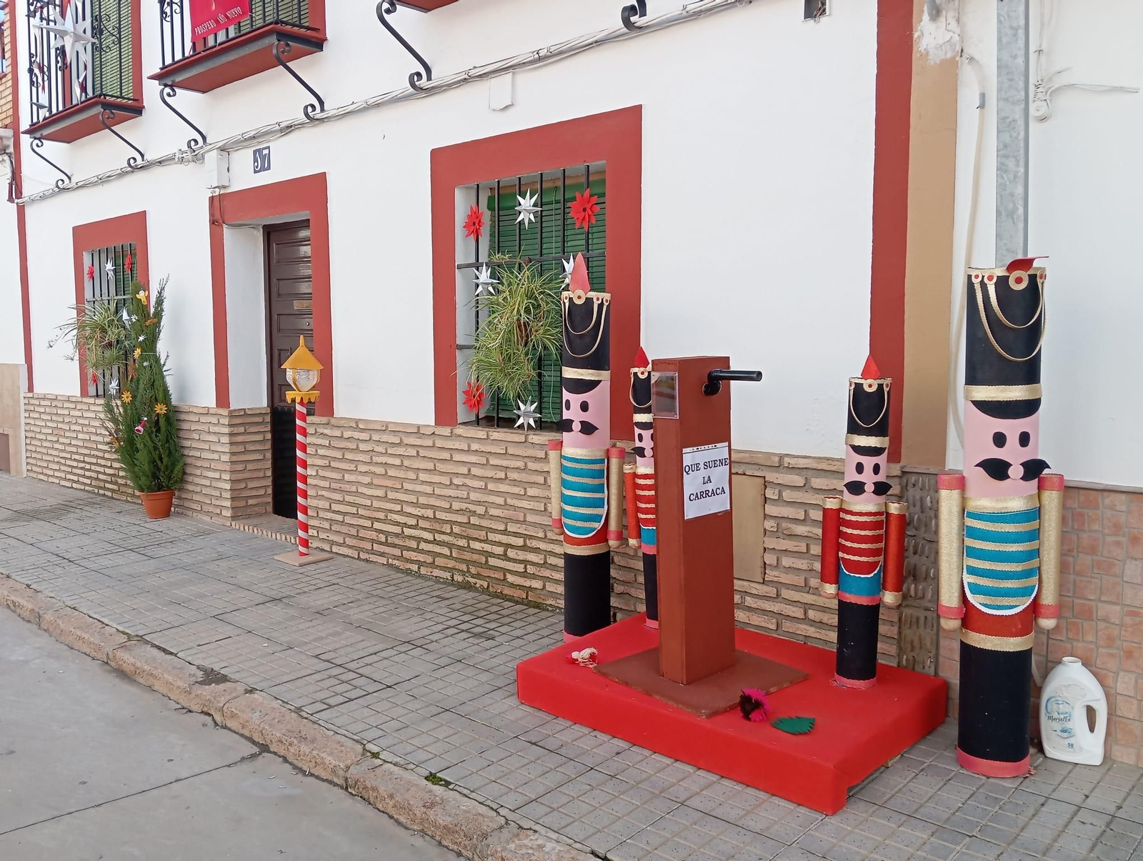 Las calles de Villafranca de Córdoba decoradas por Navidad