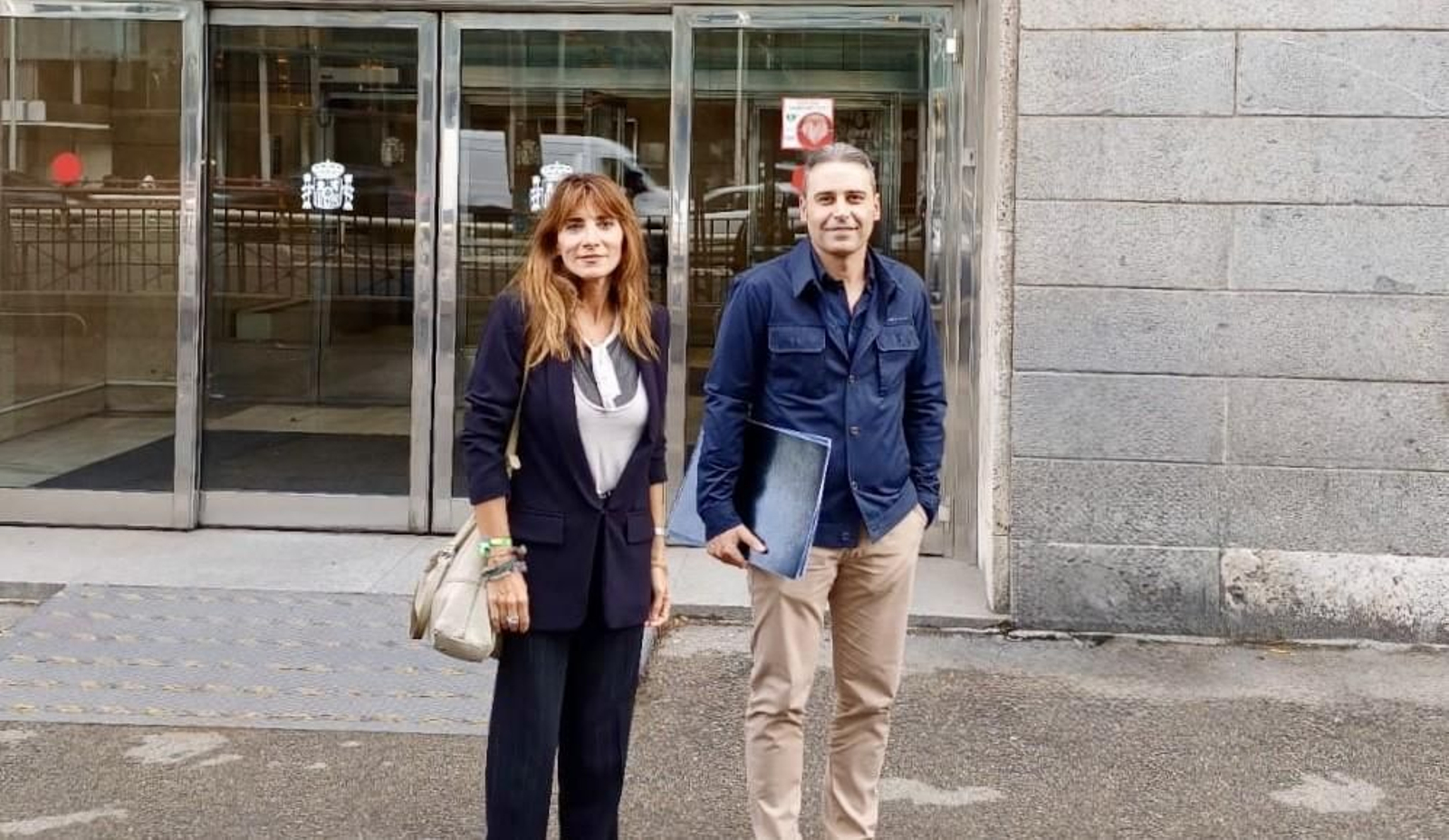 La alcaldesa de Mijas, Ana Mata, y el jefe de Infraestructuras, Fernando Jiménez.