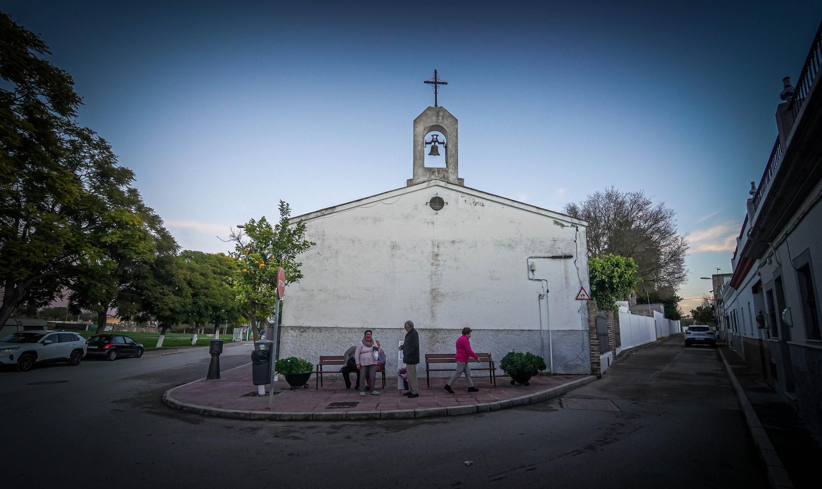 Imágenes de los vecinos de Mesas de Asta en los terrenos de Asta Regia