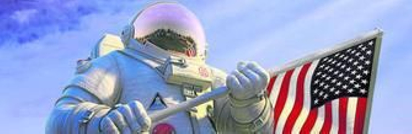 El astronauta protagonista, a punto de colocar la bandera americana en el planeta al que ha llegado.