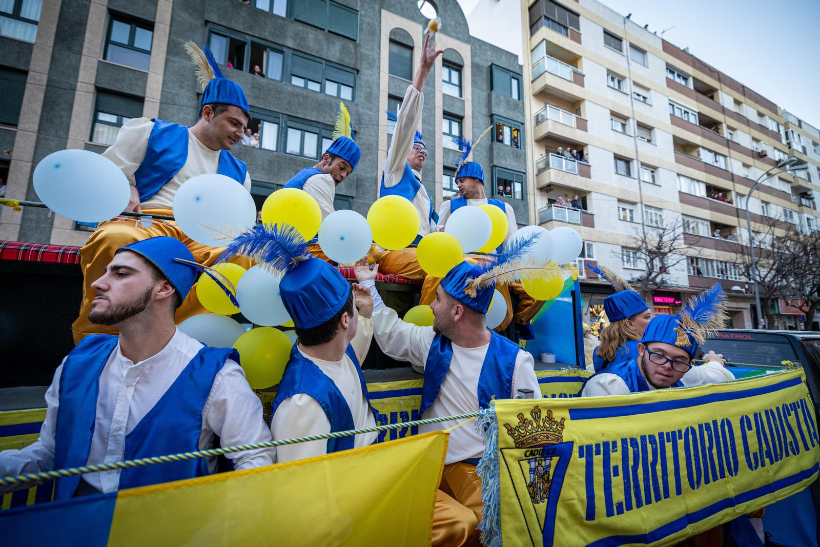 Todas las imágenes de la cabalgata de los Reyes Magos en Cádiz