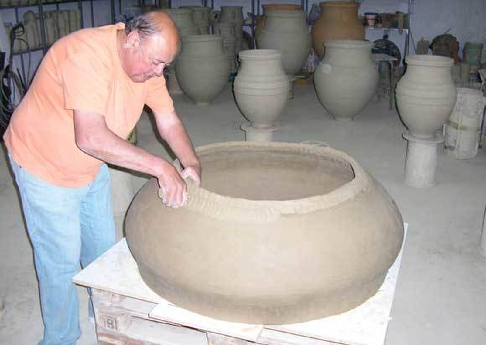 "Relacionar la artesanía con el turismo en una gran idea"