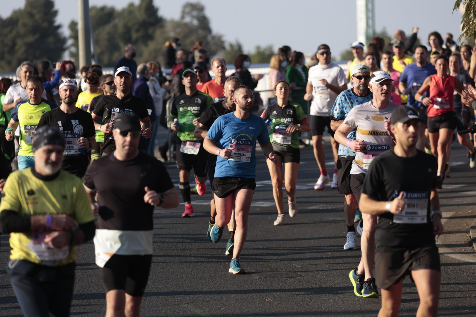 Las imágenes de la Maratón de Sevilla 2022 (9)
