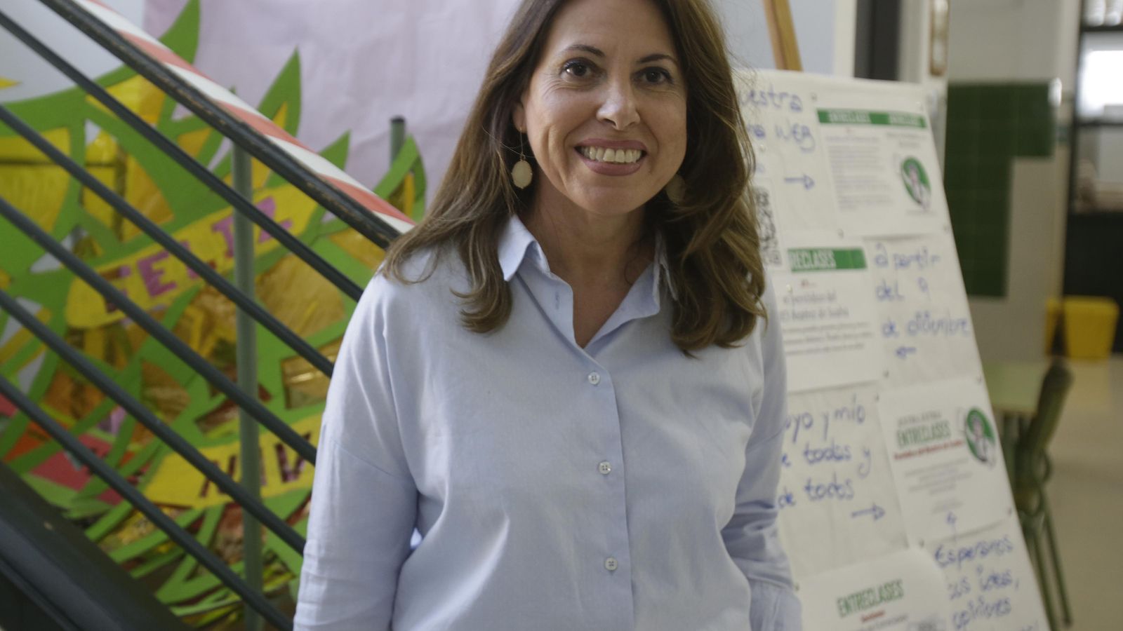 Ángela Rabal. Comercial. Estudia Administración y Finanzas.