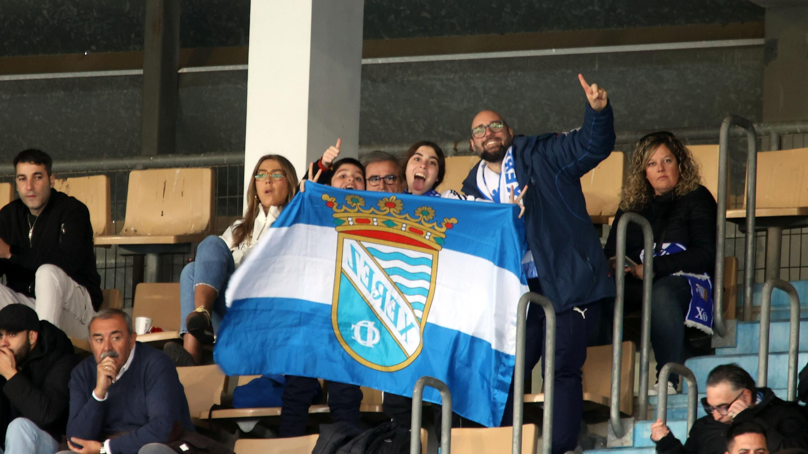 Búscate en el derbi entre Xerez CD y Xerez DFC en Chapín
