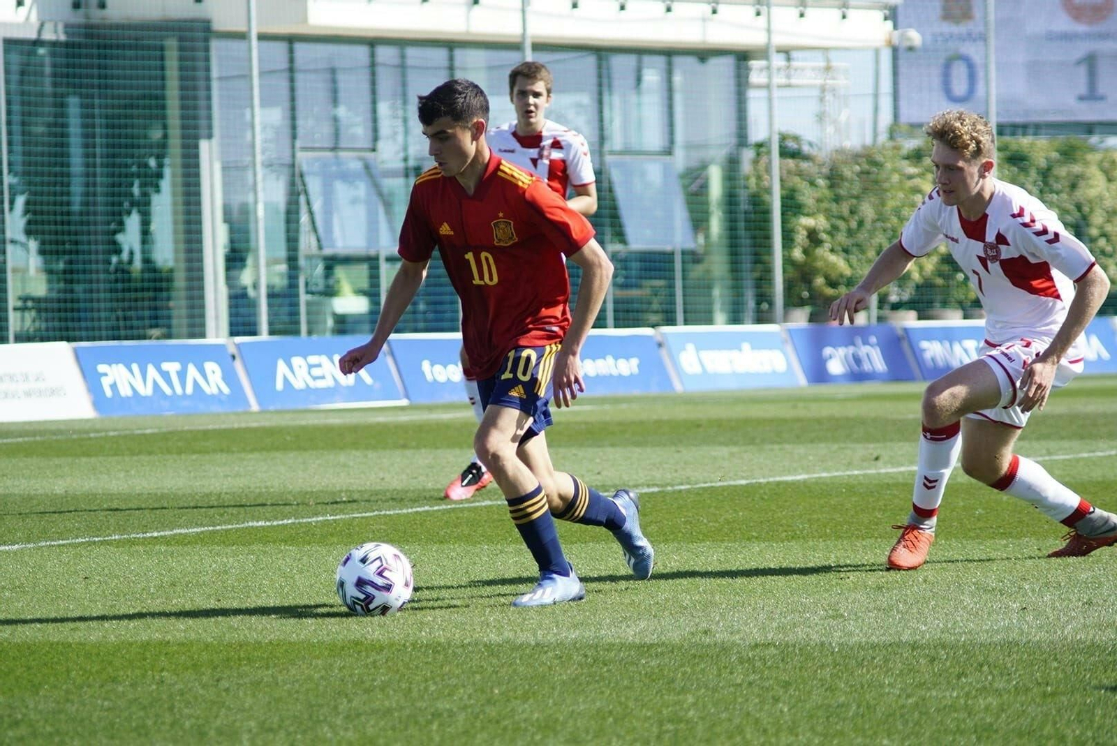 Las fotos de Ismael Casas y Ramón Enríquez en el empate con la sub 19 Las fotos de Ismael Casas y Ramón Enríquez en el empate con la sub 19