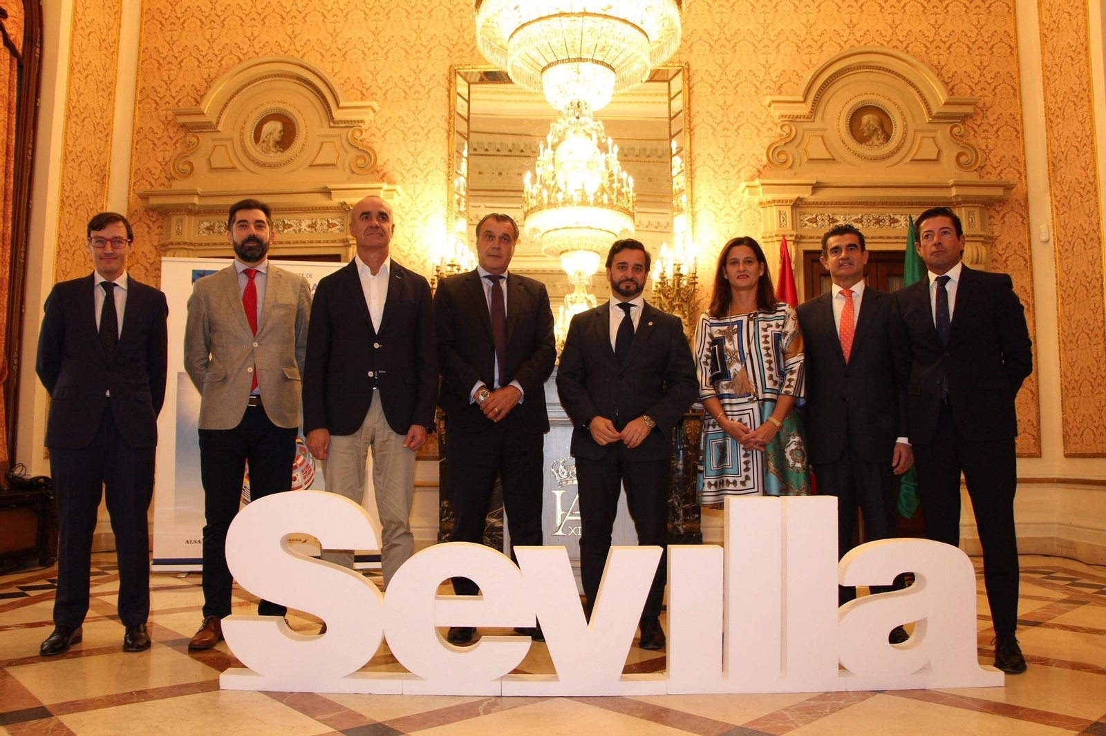 Patrocinadores, organizadores y anfitriones de la próxima cita mundial de las agencias de viajes presentaron la cumbre en el Alfonso XIII.