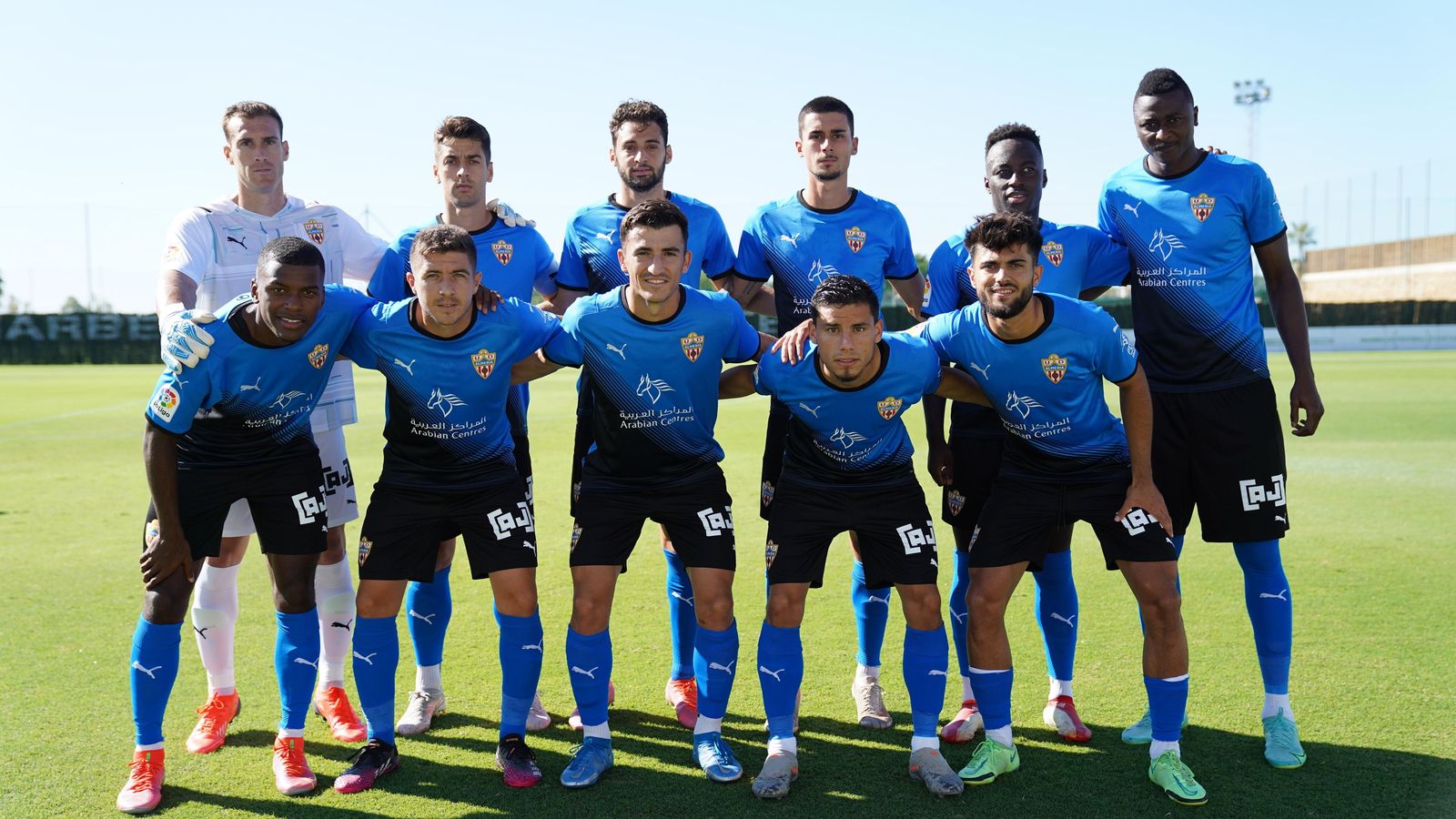Once de la UD Almería con su segunda equipación.