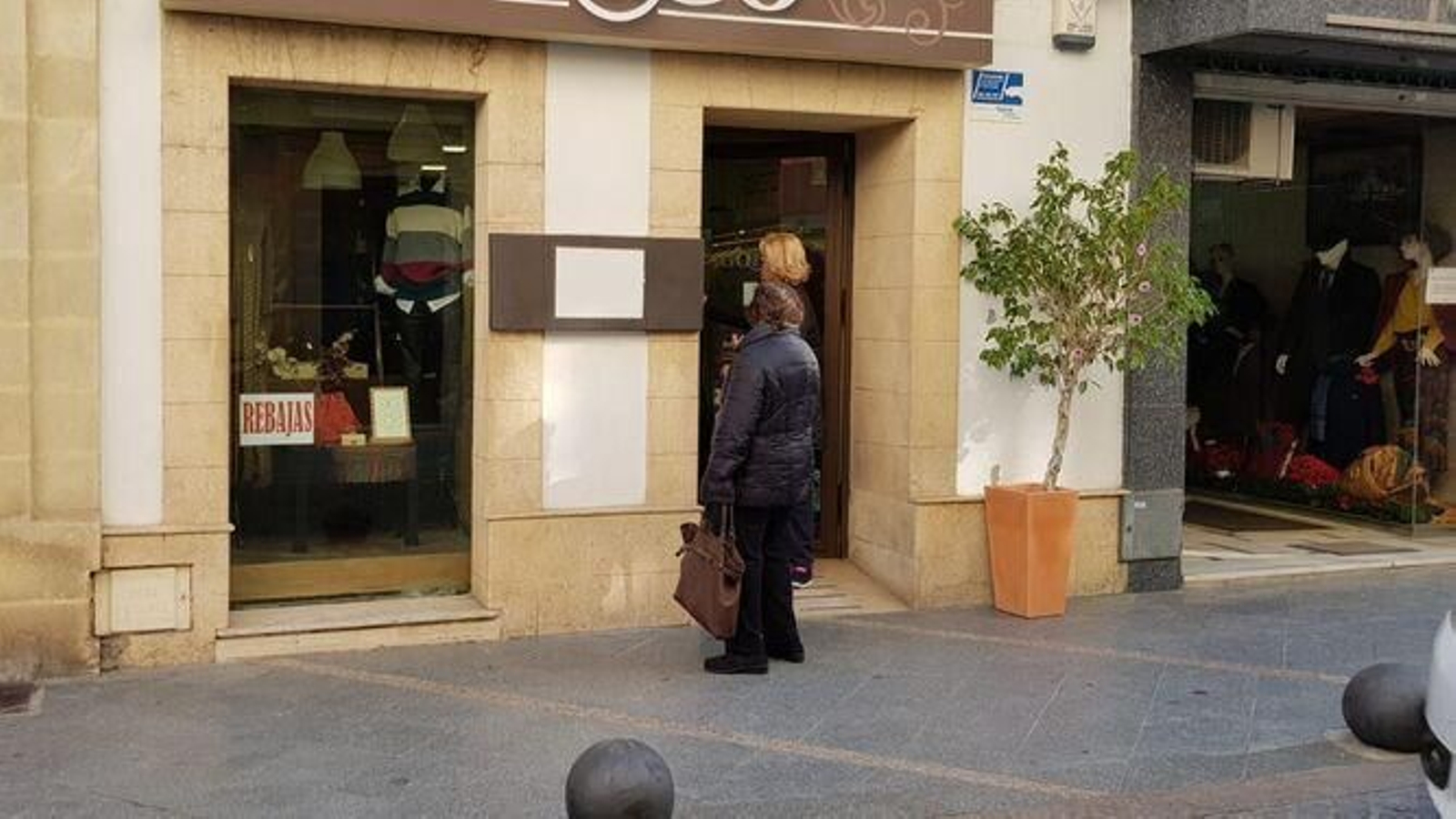 Los comerciantes han notado menor afluencia de público en el centro. Los comerciantes han notado menor afluencia de público en el centro.