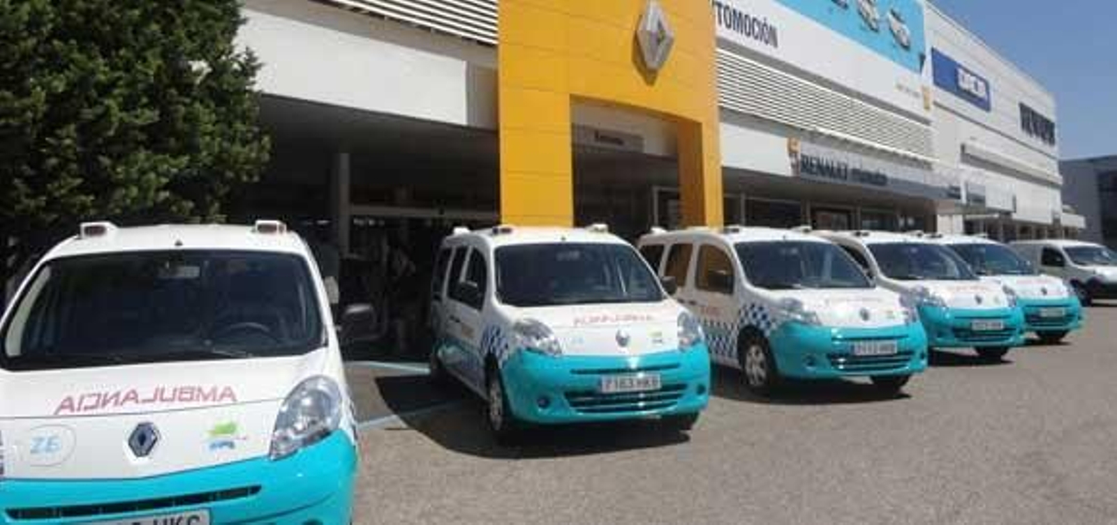 Llega a Sevilla la primera flota de ambulancias 100% eléctricas de España